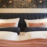 Grand Nautimar Hotel *