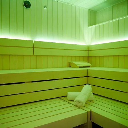 Grand Nautimar Hotel