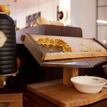 Hotel Grand Nautimar *